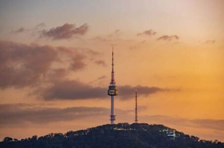 Best Places to Visit in Seoul in March