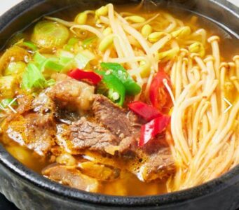 6시내고향 제천중앙시장 황기 오가피 한우국밥