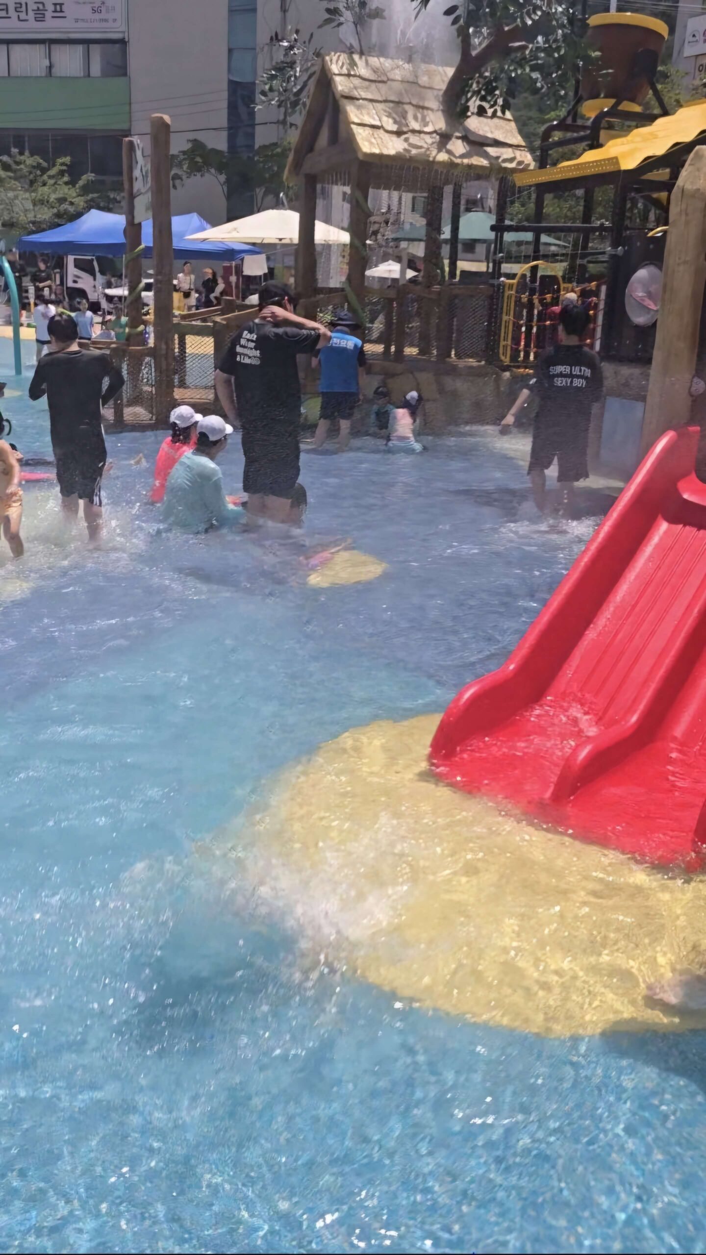 대구 도심속 무료 물놀이장