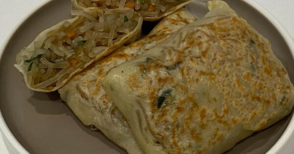 매일아침 밥상빅매치 김치만두전골 직접 먹어봤어요! 삼색만두의 비밀 3 잘구워져 나온 6시내고향 영천공설시장 보따리만두