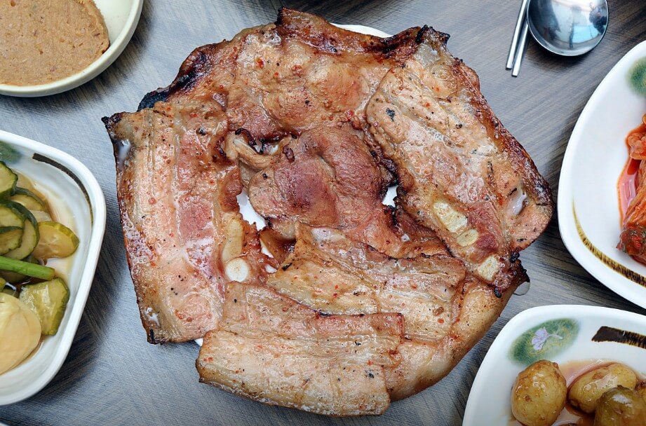 극한직업 43년 전통 연탄불고기! 나주 송현불고기 토하젓과 직화 연탄불고기집 2 극한직업 43년 전통 연탄불고기