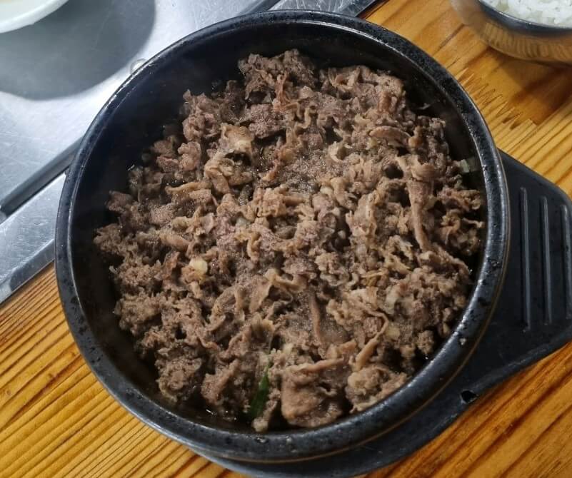 생생정보 가격파괴why 7000원 한우뚝배기불고기 다른 곳보다 100g 더 많다고? 2 생생정보 가격파괴why 7000원 한우뚝배기불고기