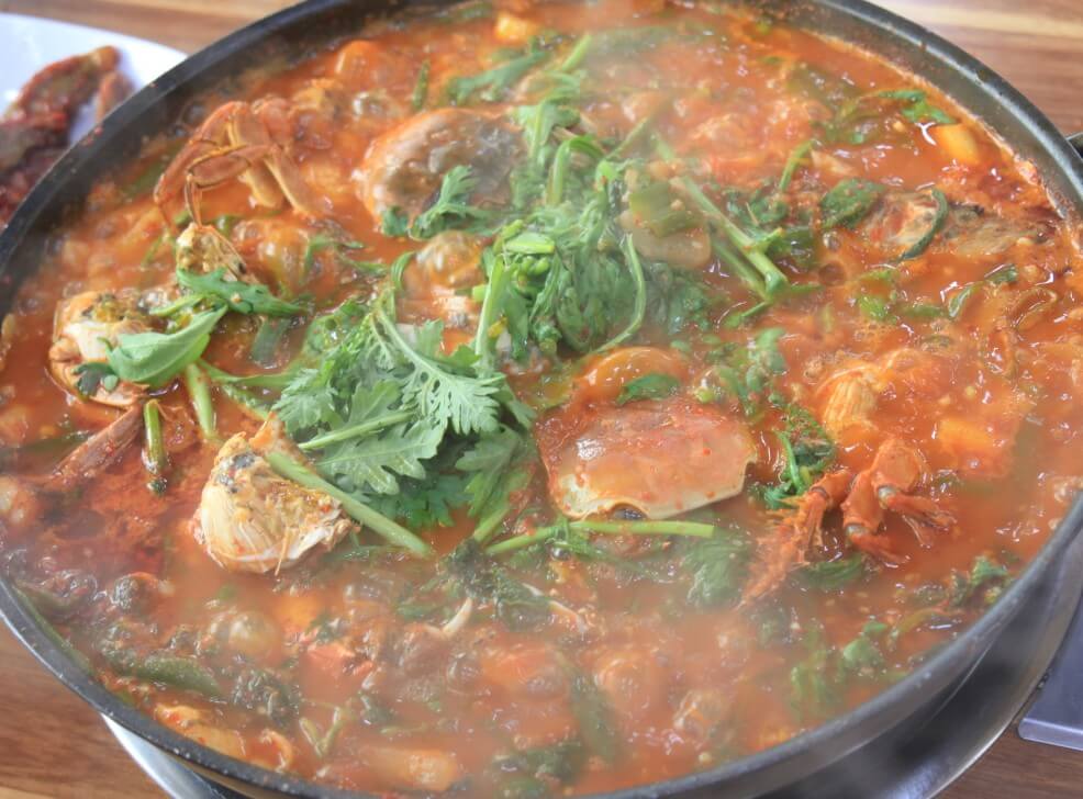 한국인의 밥상 임진강 민물매운탕 어수제비로 유명한 3대째 어부식당 2 한국인의 밥상 임진강 민물매운탕 어수제비