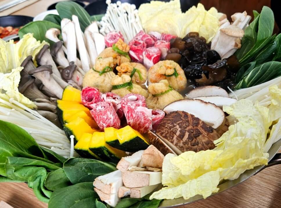 푸짐하게 나온 생생정보 장피디 AI여행기 철원 어복쟁반