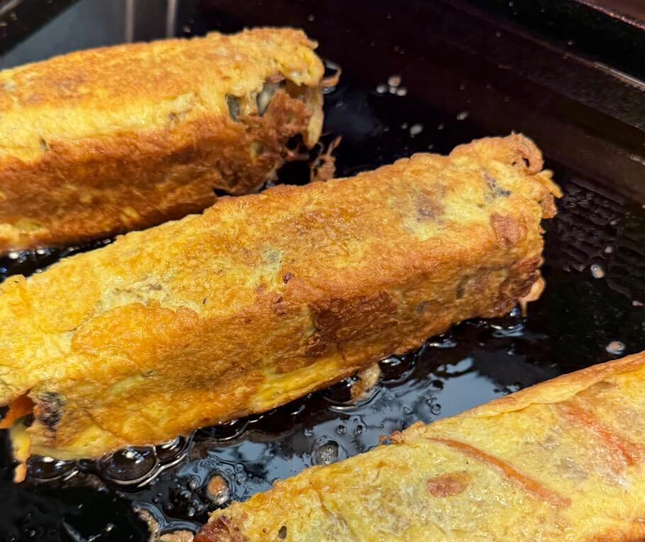 생활의달인 공주 육전김밥달인이 굽고 있는 육전김밥