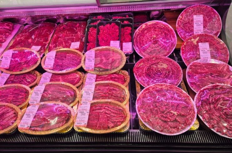 6시내고향 울산신정시장 한우우대갈비가 들어있는 냉장고