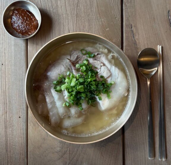 모닝와이드 맑은돼지곰탕 김곰탕 한그릇