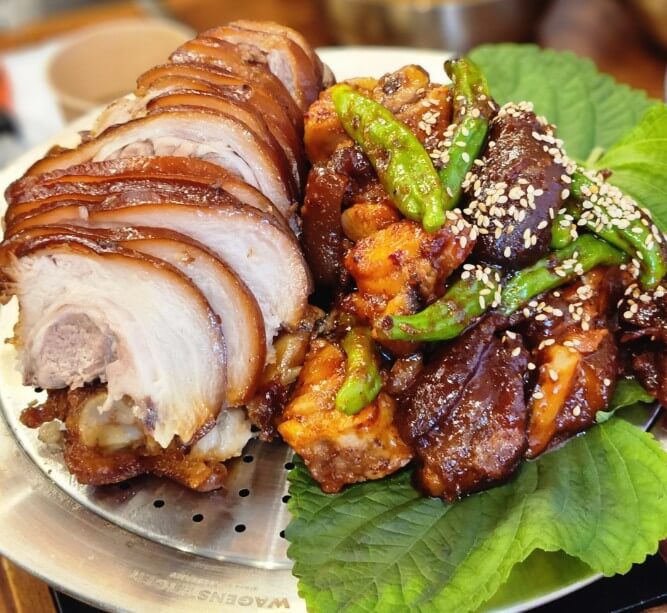 생방송투데이 독일미녀 에밀리가 반한 족발한상 한 접시