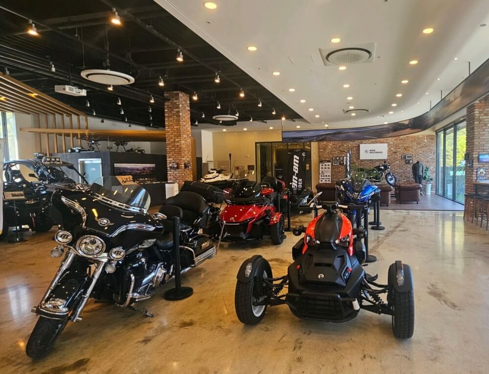 생생정보 바이크카페 합천 양상국 추천 내부 모습