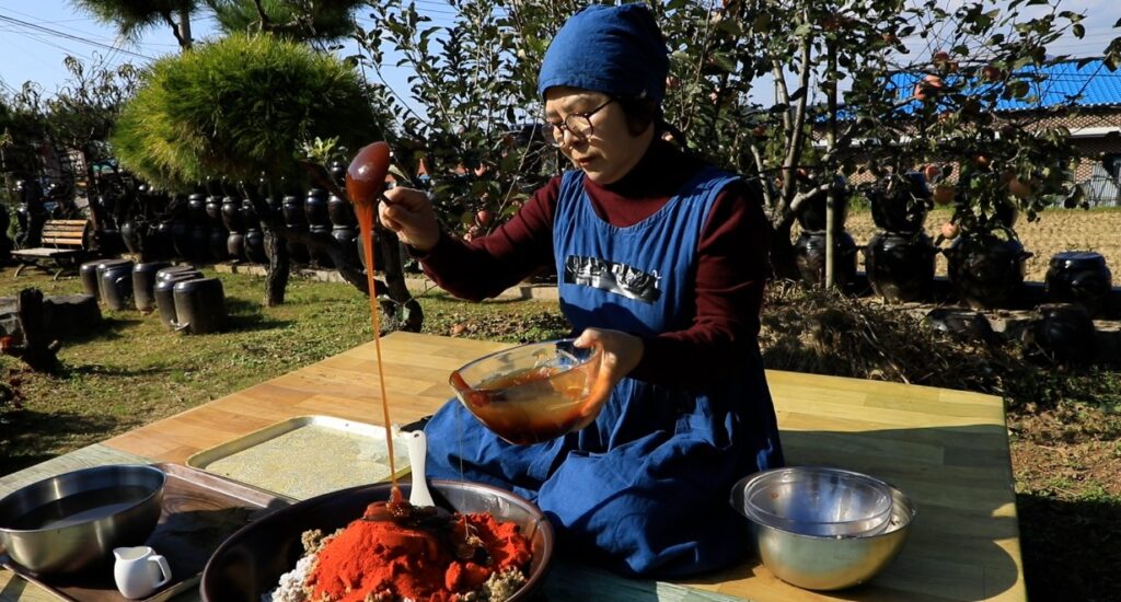 한국기행 발효식탁 충남 보령 호박조청 만드는 모습
