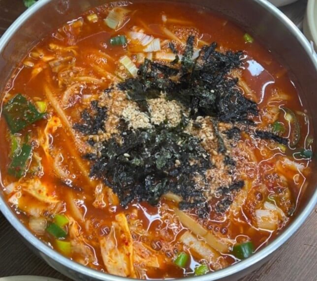 놀라운토요일 대전문창시장 얼큰이칼국수