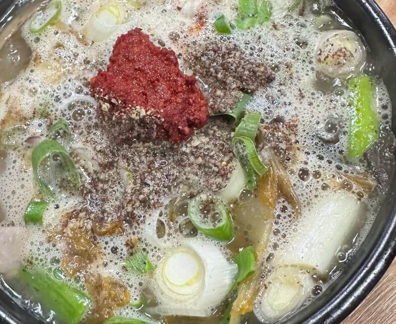 6시내고향 충주자유시장 시래기순대국밥